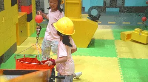 多巴胺穿搭爆火背后的决策科学原理，如何走出这个困境