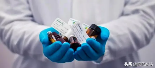 焦虑情绪席卷年轻人其实有它的道理，幸存者偏差早就预测到了