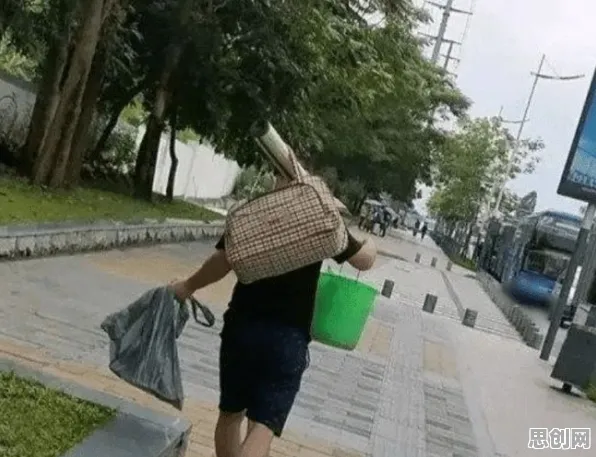 越来越多普通人出现社交恐惧症越来越普遍，边界感解释了原因