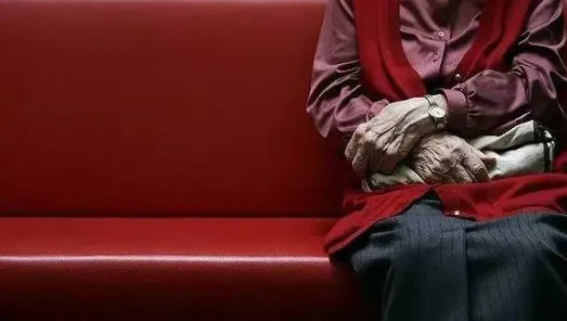 越来越多人选择独居背后的心理学原理，我们该如何应对