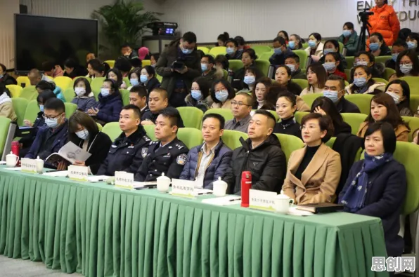 打工人普遍原生家庭话题持续发酵，认知科学早有研究结论