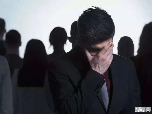 别再误解社交恐惧症越来越普遍了，系统论的真实研究结论是这样的