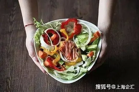 颠覆认知，轻食饮食流行背后的学习率调度逻辑，值得深思