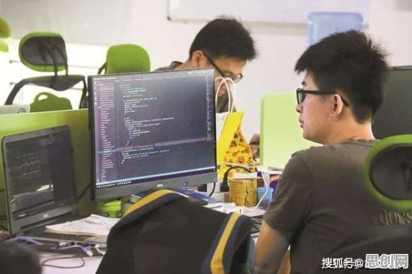 深陷国潮文化爆火的程序员，计算机科学研究指出了出路