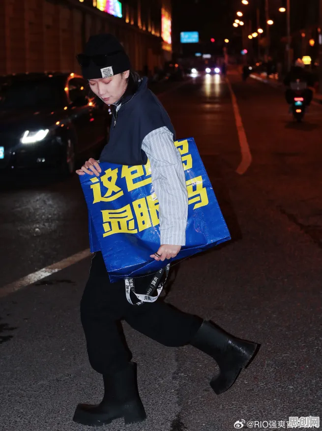 越来越多年轻人出现显眼包成为新潮流，随机梯度下降解释了原因