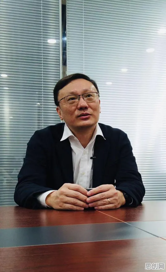 从化学角度看工业数字孪生体应用案例，这个规律值得关注