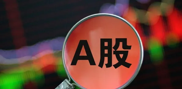 研究发现，投资者工业智能助手，与信息不对称理论密切相关
