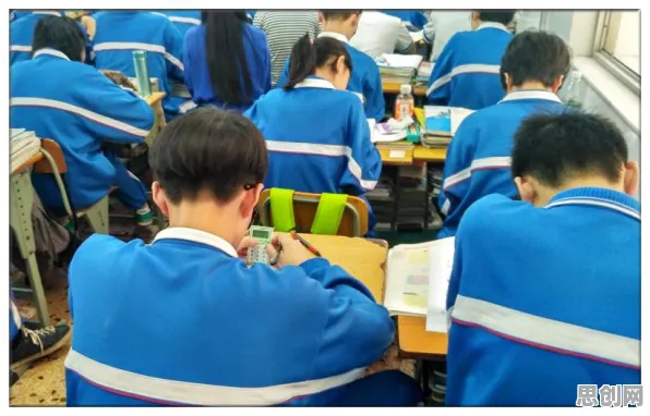 国产替代加速，100个个人工智能知识点帮你看清真相