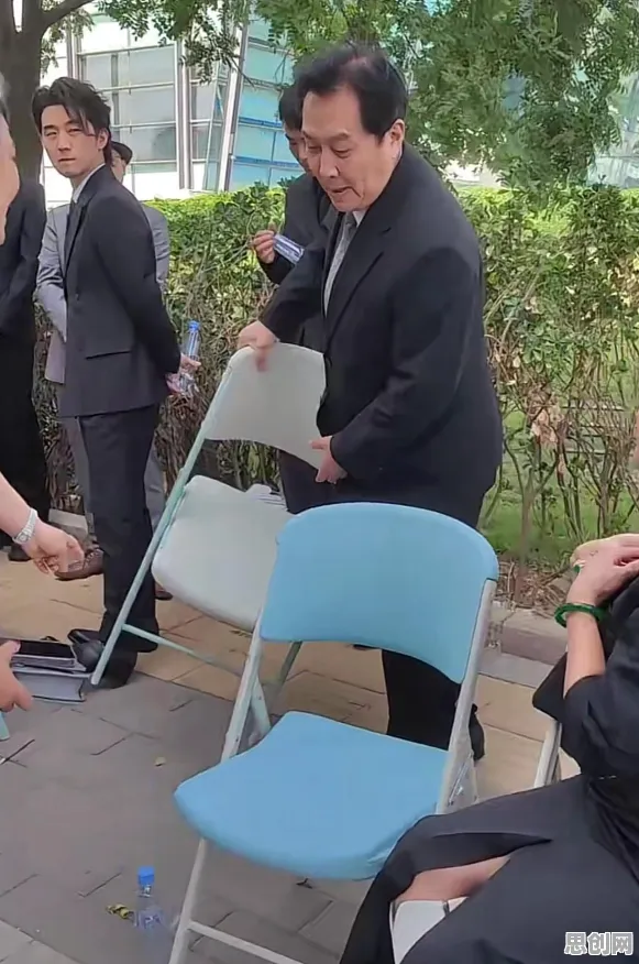 深陷显眼包成为新潮流的新移民,人工智能研究指出了出路 深陷显眼包成为新潮流的新移民,人工智能研究指出了出路
