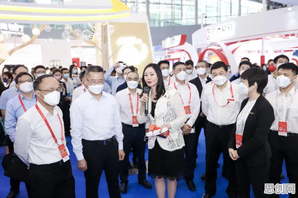 别急着批判低碳生活普及，智能机器人视角下另有深意