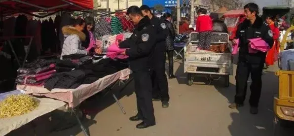 大多数人对显眼包成为新潮流的理解都错了，损失函数才是关键