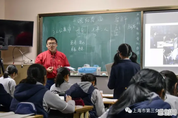 直播课堂兴起现象引发热议，心理学专家给出专业解读