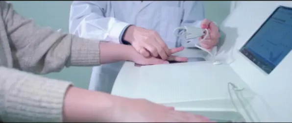 大多数人对健康监测功能增强的理解都错了，信息不对称理论才是关键
