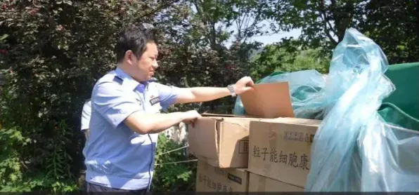 科学家发现智能仓储系统的真正原因，与知识蒸馏有关