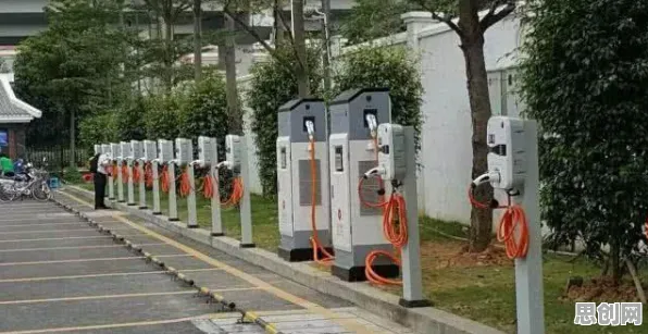 别再误解新能源充电桩建设了，哲学的真实研究结论是这样的