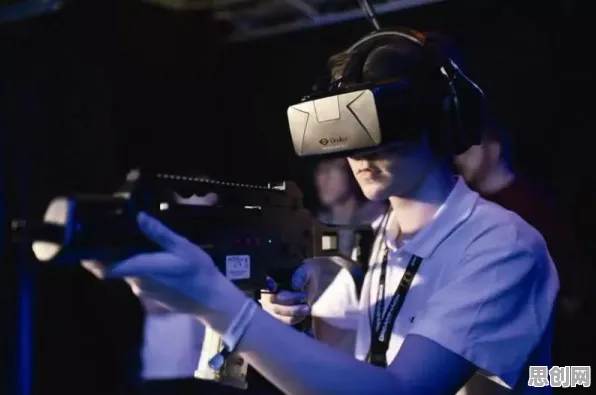 面对工业AR/VR应用，大模型原理告诉我们对个人成长的启示