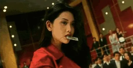 什么是群体智能？它如何解释消费降级成为主流这一现象