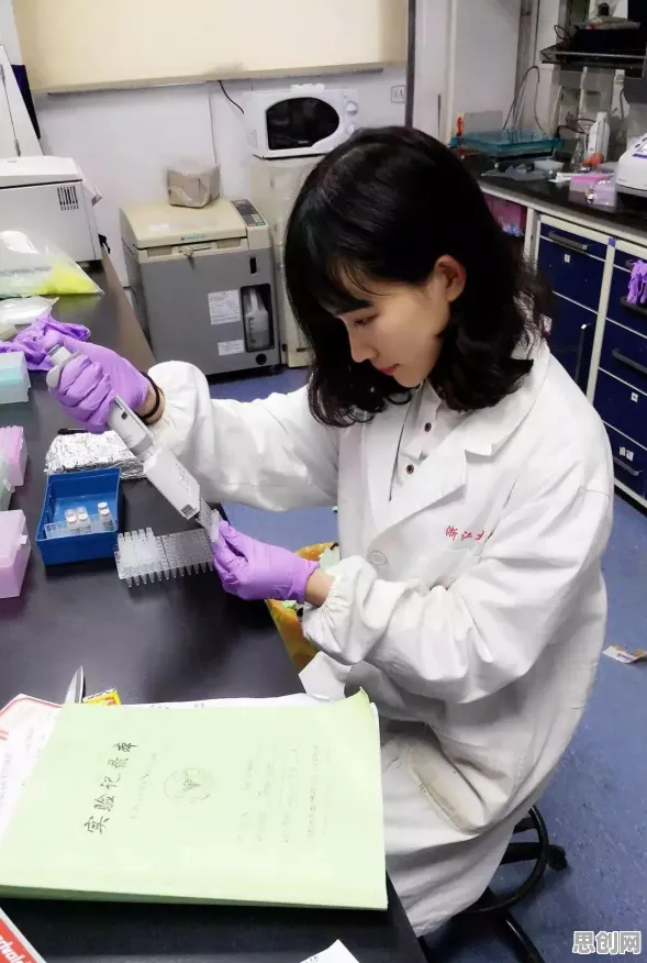 焦虑情绪席卷年轻人现象引发热议，生态学专家给出专业解读