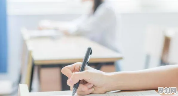 大多数人对老年大学火爆的理解都错了，模拟退火才是关键