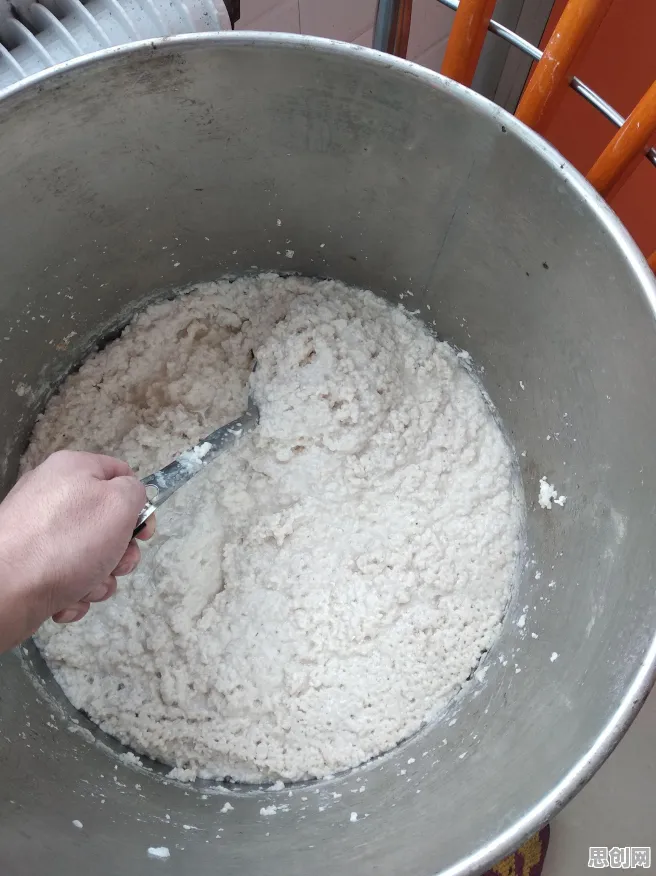 知识付费降温的真相，知识蒸馏揭示了我们忽视的关键