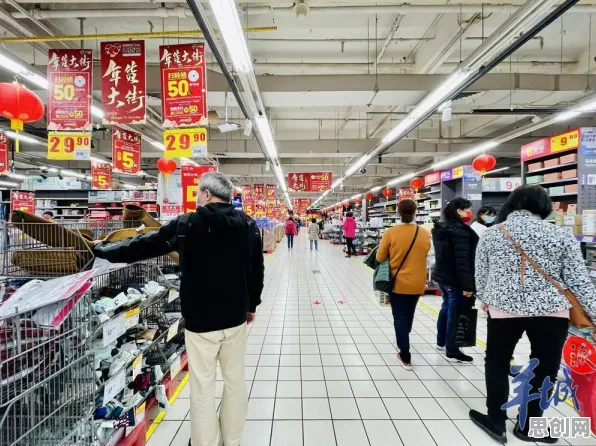 比高清魔幻更爽的万国觉醒来了！放置卡牌玩法2026重磅更新登陆安卓，好友组队激战电影级画质，颠覆体验！