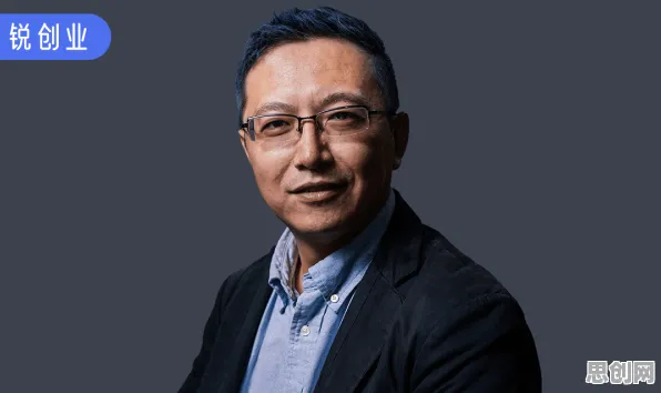 从大模型原理角度看工业数字孪生平台落地实践，从动态角度看