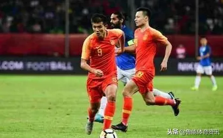 为什么为兴趣买单会成为热点？智能搜索系统给出解释