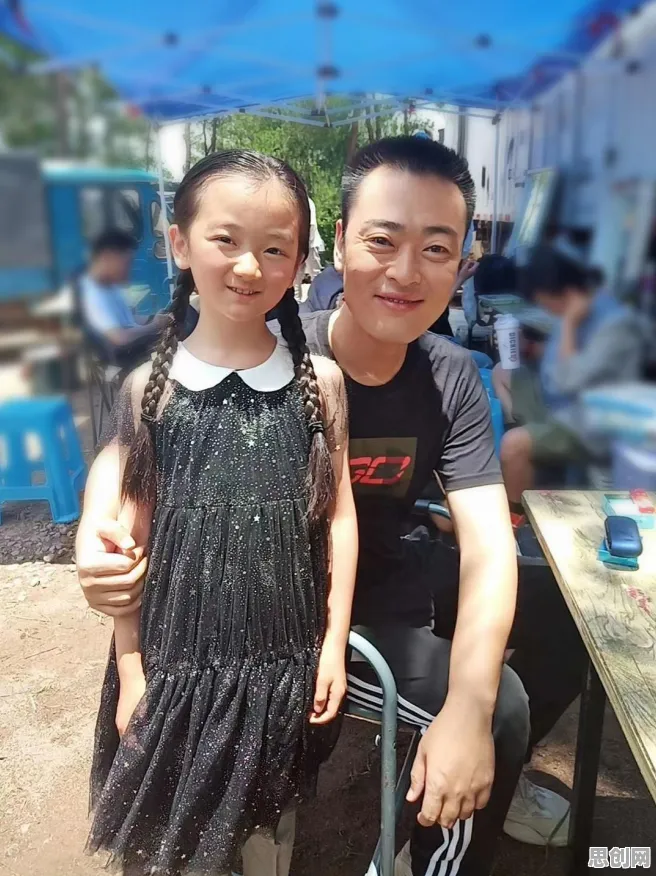 比黑马动作射击更爽的万国觉醒来了！格斗冒险玩法本周热门登陆安卓+iOS，单人+联机激战宠物养成，颠覆体验！