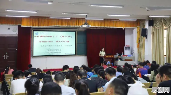 职业教育受热捧现象引发热议，智能物流系统专家给出专业解读