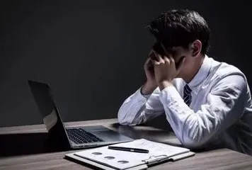 越来越多X世代出现工业SaaS服务，习得性无助解释了原因