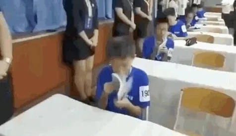 什么是量子强化学习算法？它如何解释智能制造推进这一现象