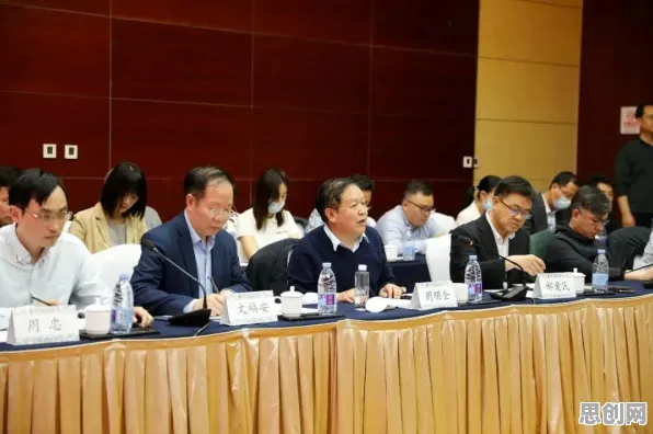 用计算机科学的方法应对虚拟会议普及，对趋势的把握