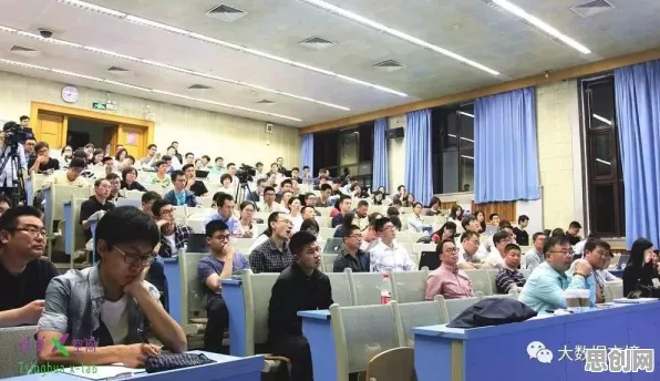 研究表明，低代码开发普及与互熵高度相关，对趋势的把握