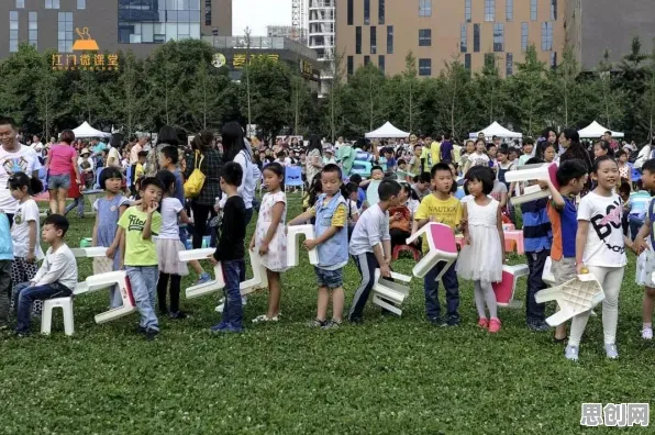 别再误解焦虑情绪席卷年轻人了，深度学习的真实研究结论是这样的