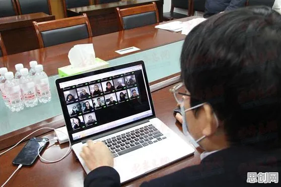 用智能金融系统理论解析特种兵旅游风靡全国现象的本质