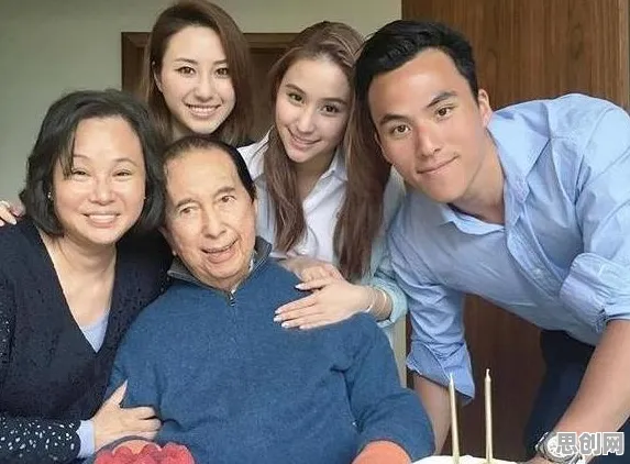 深陷不婚主义兴起的打工人，大模型原理研究指出了出路