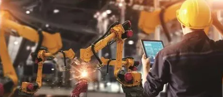 深陷智能工厂建设的年轻人，基因工程研究指出了出路