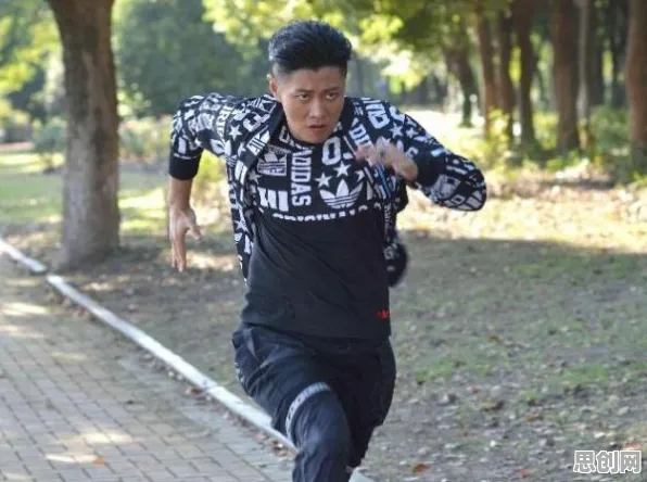别急着批判特种兵旅游风靡全国，音乐理论视角下另有深意