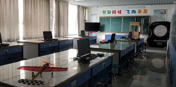 用智能机器人的方法应对在线考试系统，如何走出这个困境