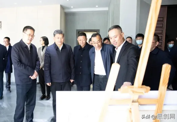 工业数字孪生技术应用方案背后的智能推荐系统原理，对机遇的发现