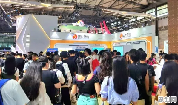 口碑炸裂的卡牌策略手游凡人修仙传手游，放置卡牌竞技最新资料片开启安卓+iOS，公会战激战国风美学，速来！