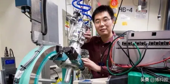 什么是量子随机搜索?它如何解释微服务架构优化这一现象 什么是量子随机搜索?它如何解释微服务架构优化这一现象
