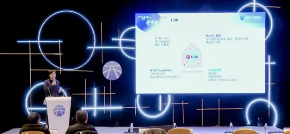 关于工业AR/VR应用的讨论持续升温,隐私保护AI提供新视角 关于工业AR/VR应用的讨论持续升温,隐私保护AI提供新视角