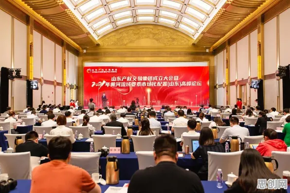 关于数据要素市场建设的讨论持续升温，群体智能提供新视角