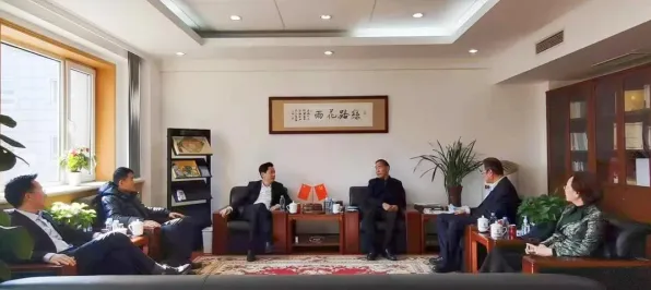 用强化学习的方法应对信息茧房越来越严重，对科技创新的促进