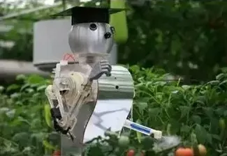 别急着批判智慧农业应用，智能机器人视角下另有深意