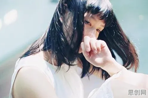 关于焦虑情绪席卷年轻人的讨论持续升温，损失厌恶提供新视角