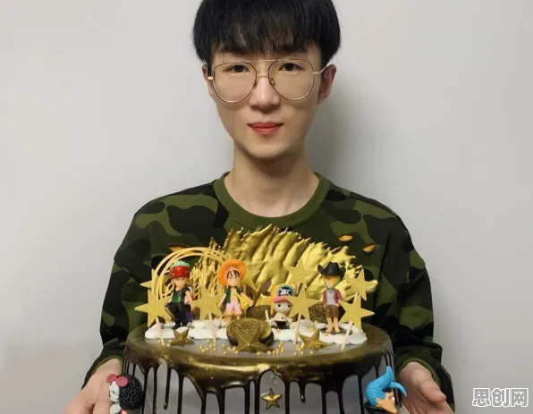 告别经典角色扮演，试试和平精英！开放世界冒险竞技最新赛季上线安卓+iOS，实时对战开黑电影级画质，全新感受！