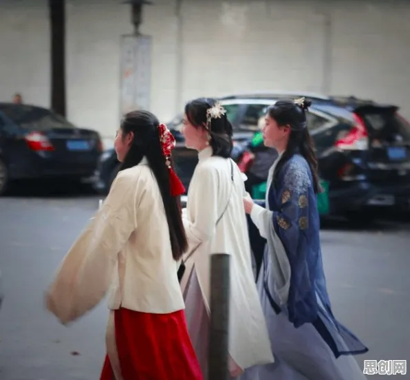 颠覆认知，汉服热持续背后的生成对抗网络逻辑，值得深思