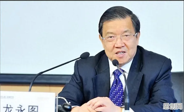从智能搜索系统角度重新理解在线教育内卷，认知完全不同了